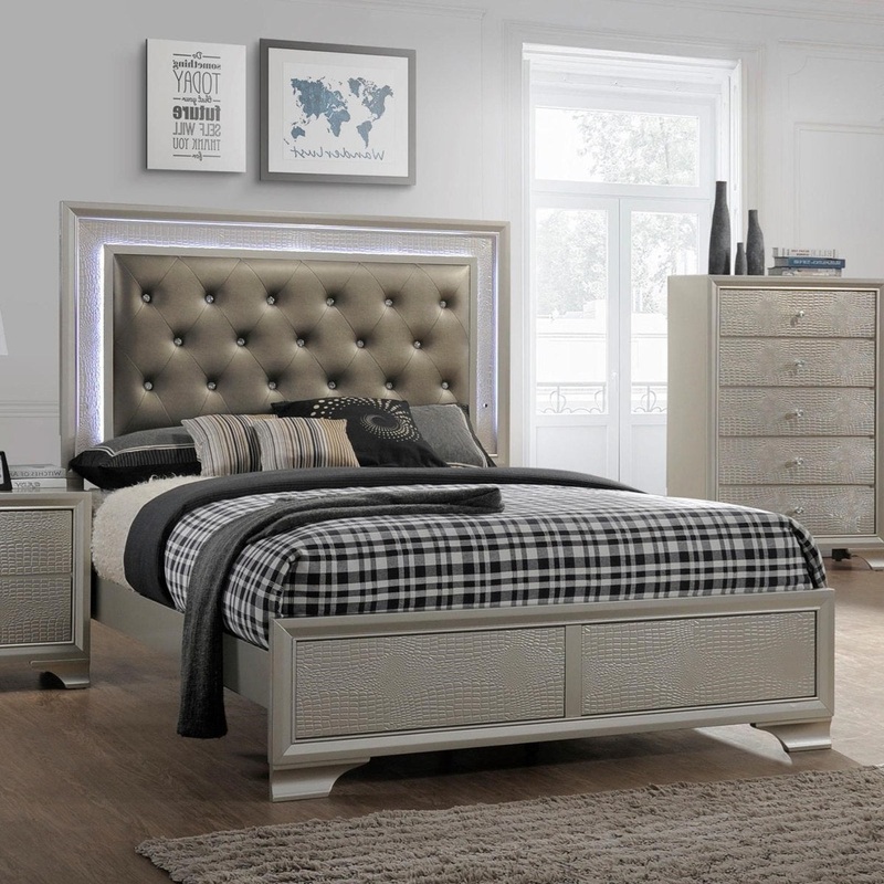 Crown Mark Lyssa Full Upholstered Panel Bed in Embossed Crocodile ...